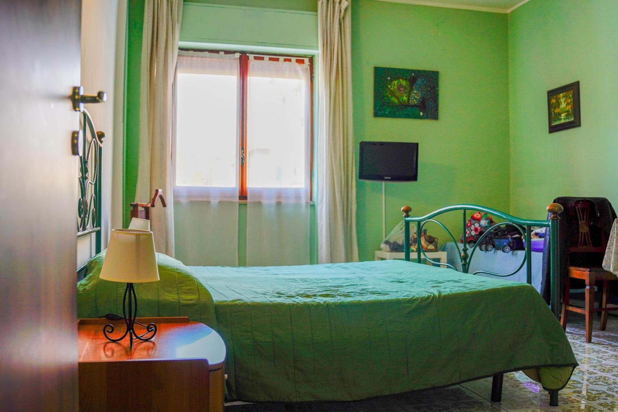 Hotel Bed & Breakfast La Terrazza à Latina Extérieur photo